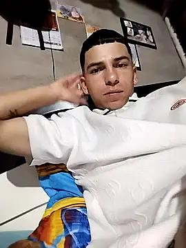 Tussi-amor online show from 09/21/25, 07:10