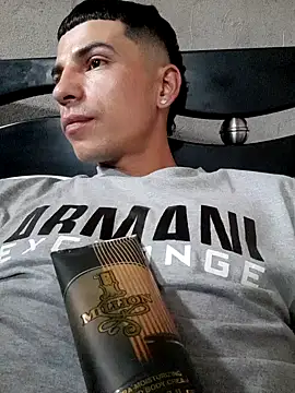 Tussi-amor online show from 09/21/25, 08:10