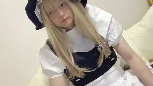 Mia032 online show from 04/01/26, 02:03