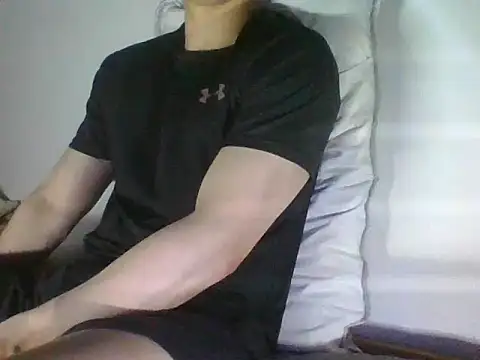 malacobi0 online show from 08/08/26, 03:47