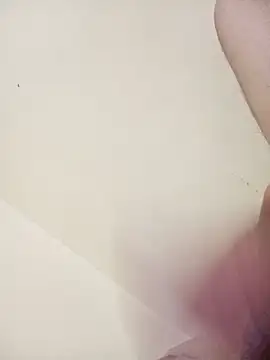 7awaY04 online show from 09/26/25, 04:05