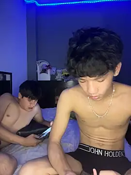Snapshot of Kailertwink chatting on 06/10/26, 09:14 Kailertwink online show from 06/10/26, 09:14