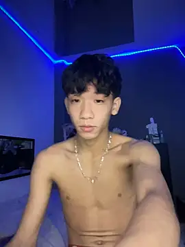 Snapshot of Kailertwink chatting on 06/20/26, 02:09 Kailertwink online show from 06/20/26, 02:09