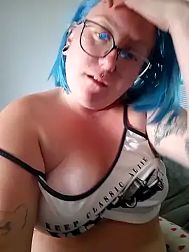 Snapshot of lablonde2025 chatting on 09/16/25, 09:10 lablonde2025 online show from 09/16/25, 09:10