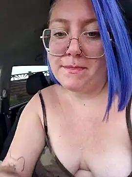 lablonde2025 online show from 04/29/26, 11:25