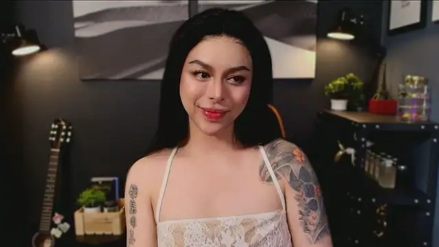 Snapshot of LUNACOCKSLAYER chatting on 11/09/25, 08:51 LUNACOCKSLAYER online show from 11/09/25, 08:51