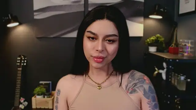 Snapshot of LUNACOCKSLAYER chatting on 11/20/25, 08:19 LUNACOCKSLAYER online show from 11/20/25, 08:19