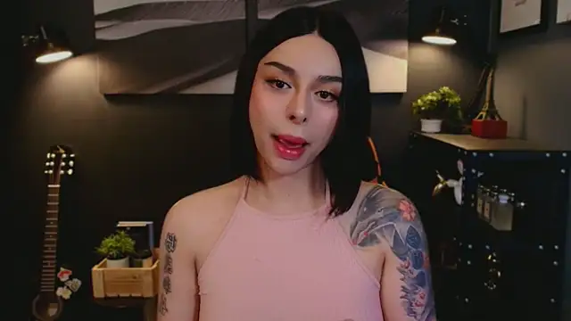 Snapshot of LUNACOCKSLAYER chatting on 11/25/25, 07:14 LUNACOCKSLAYER online show from 11/25/25, 07:14