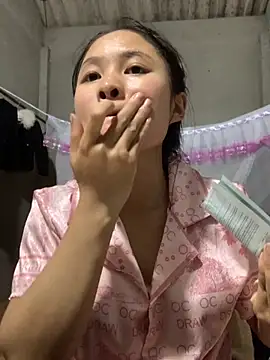 NhuFox online show from 10/02/25, 12:56