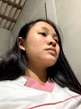 NhuFox online show from 10/19/25, 01:01