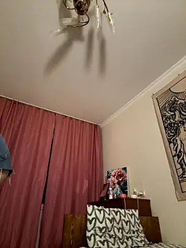 Snapshot of RussianBadBaby chatting on 09/28/25, 05:07 RussianBadBaby online show from 09/28/25, 05:07