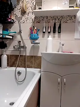 N i k o l a u online show from 12/20/25, 01:18