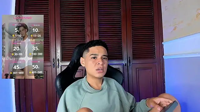 Snapshot of edy_play chatting on 10/19/25, 07:20 edy play online show from 10/19/25, 07:20