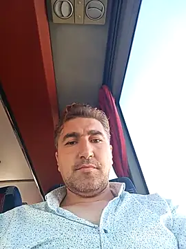 Snapshot of mert0359 chatting on 09/16/25, 05:30 mert0359 online show from 09/16/25, 05:30