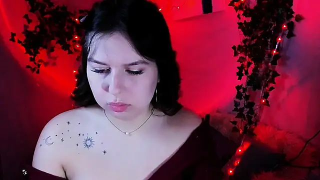 ChloeRicc online show from 02/15/26, 06:15