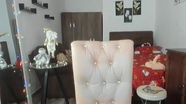 Snapshot of Bryony_Sullyvan chatting on 12/27/24, 09:00 Bryony Sullyvan online show from 12/27/24, 09:00