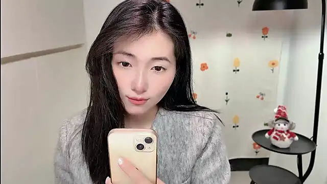 Rosalind xixi online show from 03/15/26, 12:44