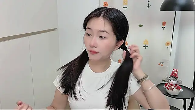 Rosalind xixi online show from 05/09/26, 01:33
