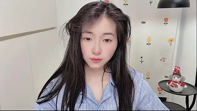 Rosalind xixi online show from 05/21/26, 03:13