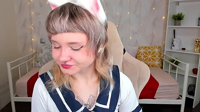 Tori Cutie online show from 03/04/26, 12:05