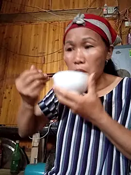 TinTin321 online show from 10/21/25, 12:22