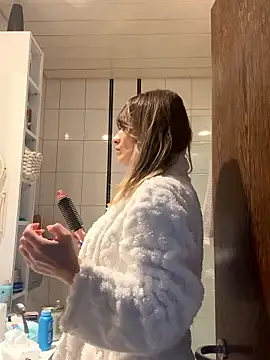 IsabellaEtha online show from 01/09/26, 01:25