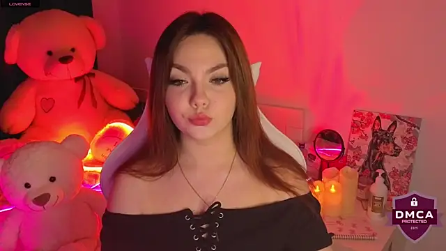 ApheliaDream  online show from 10/25/25, 03:07