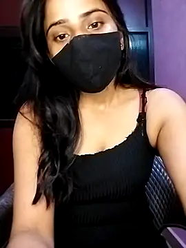 Snapshot of Amisha2 chatting on 09/28/25, 07:08 Amisha2 online show from 09/28/25, 07:08