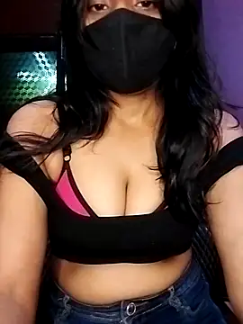 Snapshot of Amisha2 chatting on 10/06/25, 05:10 Amisha2 online show from 10/06/25, 05:10