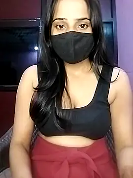 Snapshot of Amisha2 chatting on 11/12/25, 03:56 Amisha2 online show from 11/12/25, 03:56