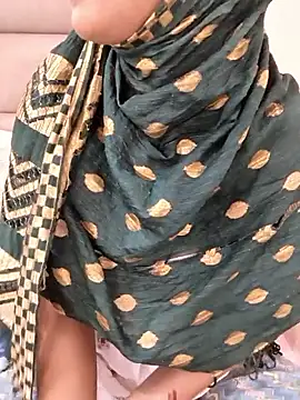 Indian-Aleena online show from 04/13/26, 05:35