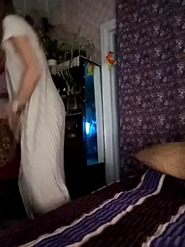 Hyupobigih online show from 10/29/25, 10:44