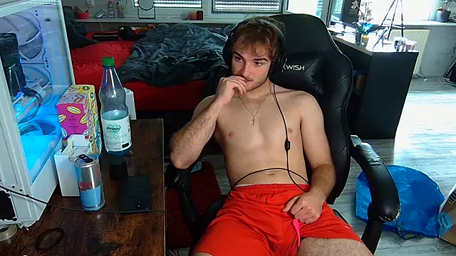 Rudi2007Eye online show from 09/22/25, 09:55