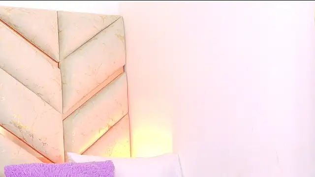 Snapshot of AlanaDoll chatting on 10/02/25, 03:08 AlanaDoll online show from 10/02/25, 03:08