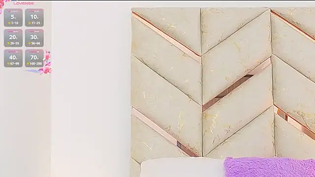 AlanaDoll online show from 11/20/25, 03:23