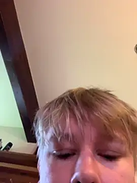 TomasCramp online show from 03/26/26, 01:17