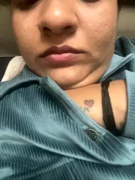 Snapshot of Fantacy69 chatting on 12/14/25, 04:56 Fantacy69 online show from 12/14/25, 04:56