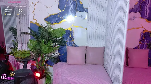 Snapshot of Lexy_tay chatting on 07/19/26, 11:47 Lexy tay online show from 07/19/26, 11:47