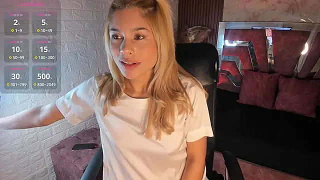 hot cupid01 online show from 05/28/26, 10:56