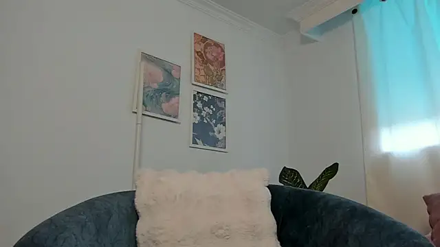 canelleGarces online show from 02/12/26, 12:55