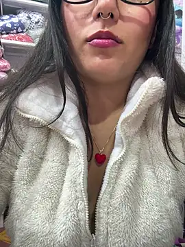 Snapshot of saranghae_ chatting on 01/05/26, 10:35 saranghae online show from 01/05/26, 10:35