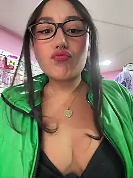 Snapshot of saranghae_ chatting on 01/06/26, 10:01 saranghae online show from 01/06/26, 10:01