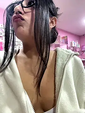 Snapshot of saranghae_ chatting on 01/07/26, 11:18 saranghae online show from 01/07/26, 11:18