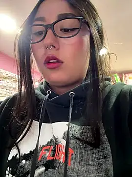 Snapshot of saranghae_ chatting on 01/10/26, 10:58 saranghae online show from 01/10/26, 10:58