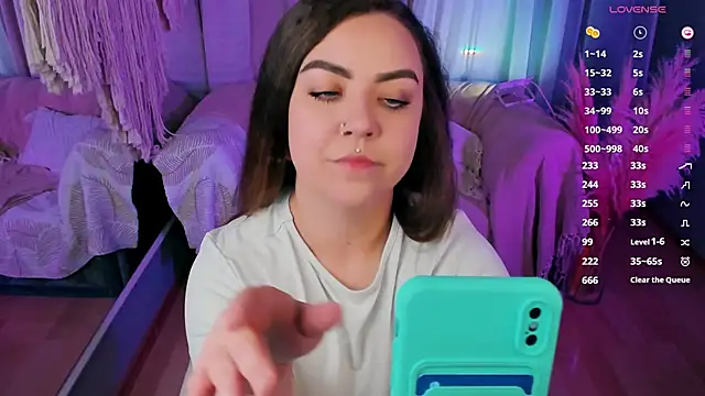 ashton heidii online show from 09/23/25, 10:13