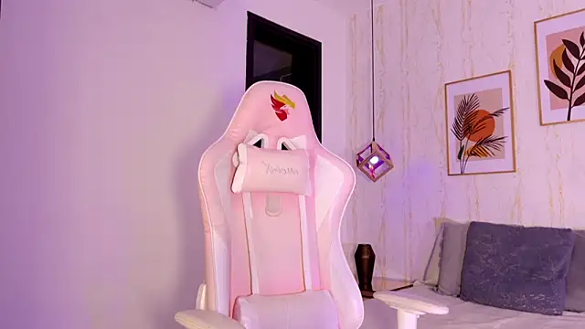 Ayleen Dunkan online show from 09/26/25, 12:09