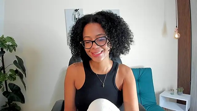 Ayleen Dunkan online show from 02/24/26, 05:55