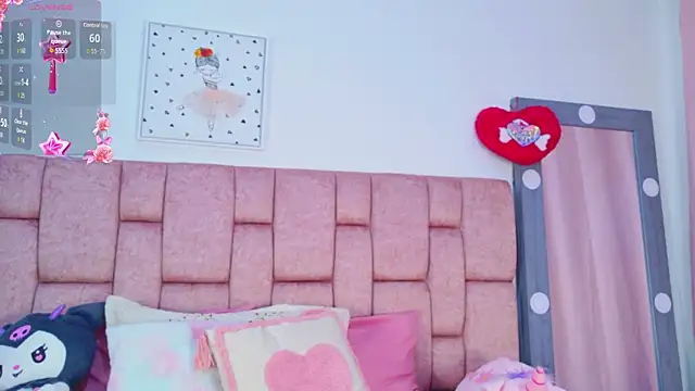 ScarlettLuxe online show from 03/28/26, 09:03