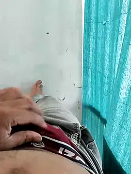 Snapshot of hunk28_6 chatting on 09/21/25, 06:37 hunk28 6 online show from 09/21/25, 06:37