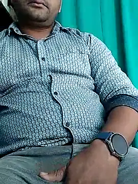 Snapshot of hunk28_6 chatting on 11/27/25, 05:20 hunk28 6 online show from 11/27/25, 05:20